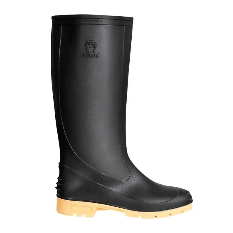 Bota de PVC negra de caña alta con suela beige, sin puntera.